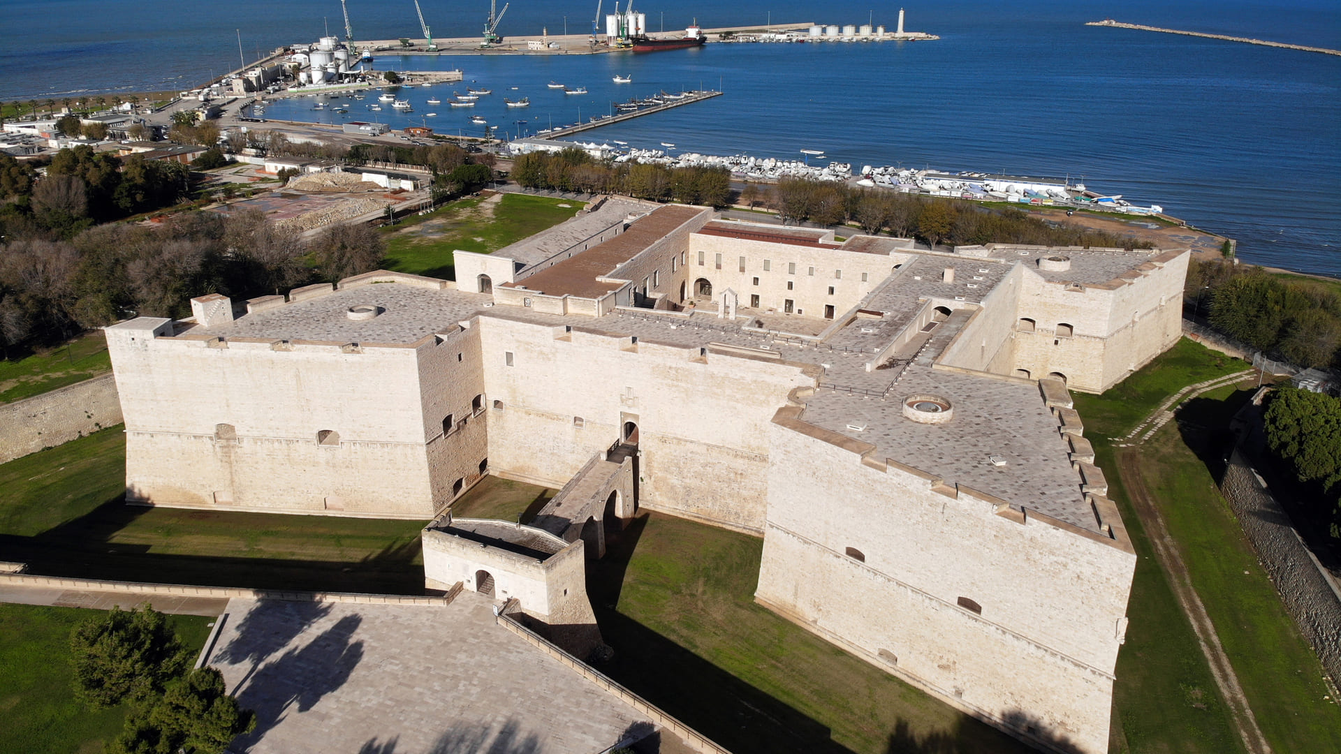 Castello Normanno-Svevo